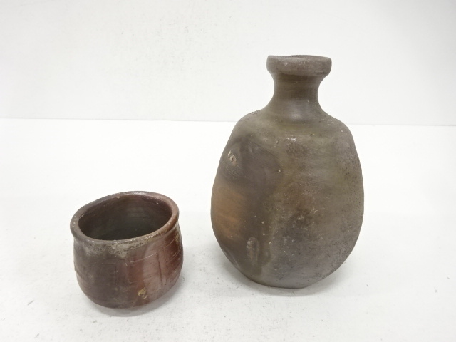 Pottery & Ceramics